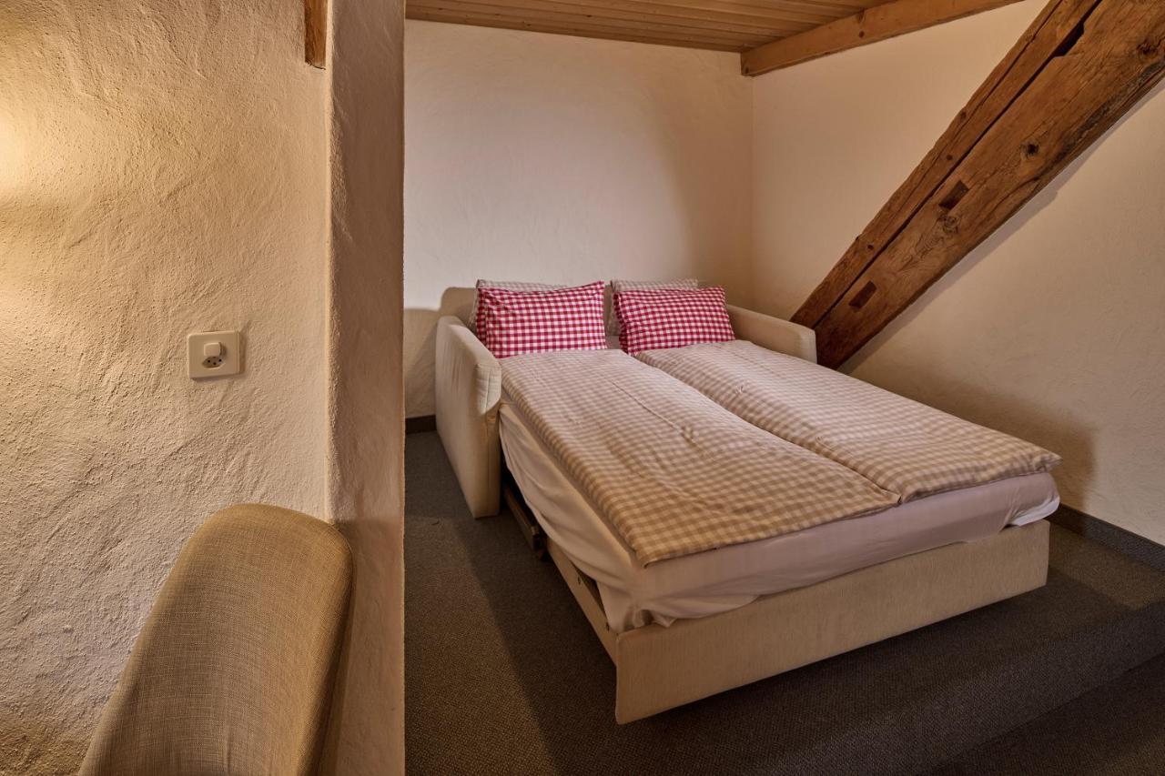 Baeren Hotel, The Bear Inn Wilderswil Bagian luar foto